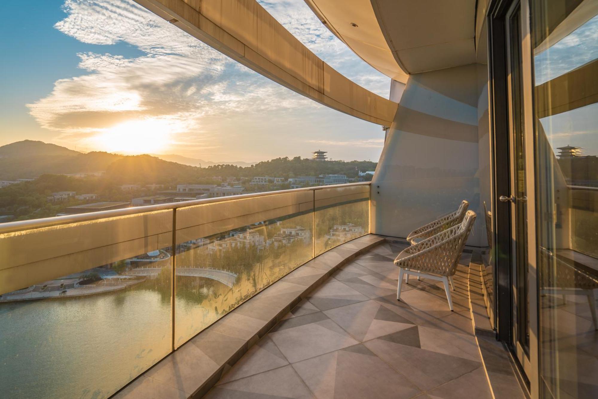 Sheraton Huzhou Taihu Lake Hot Spring Resort & Spa Luaran gambar