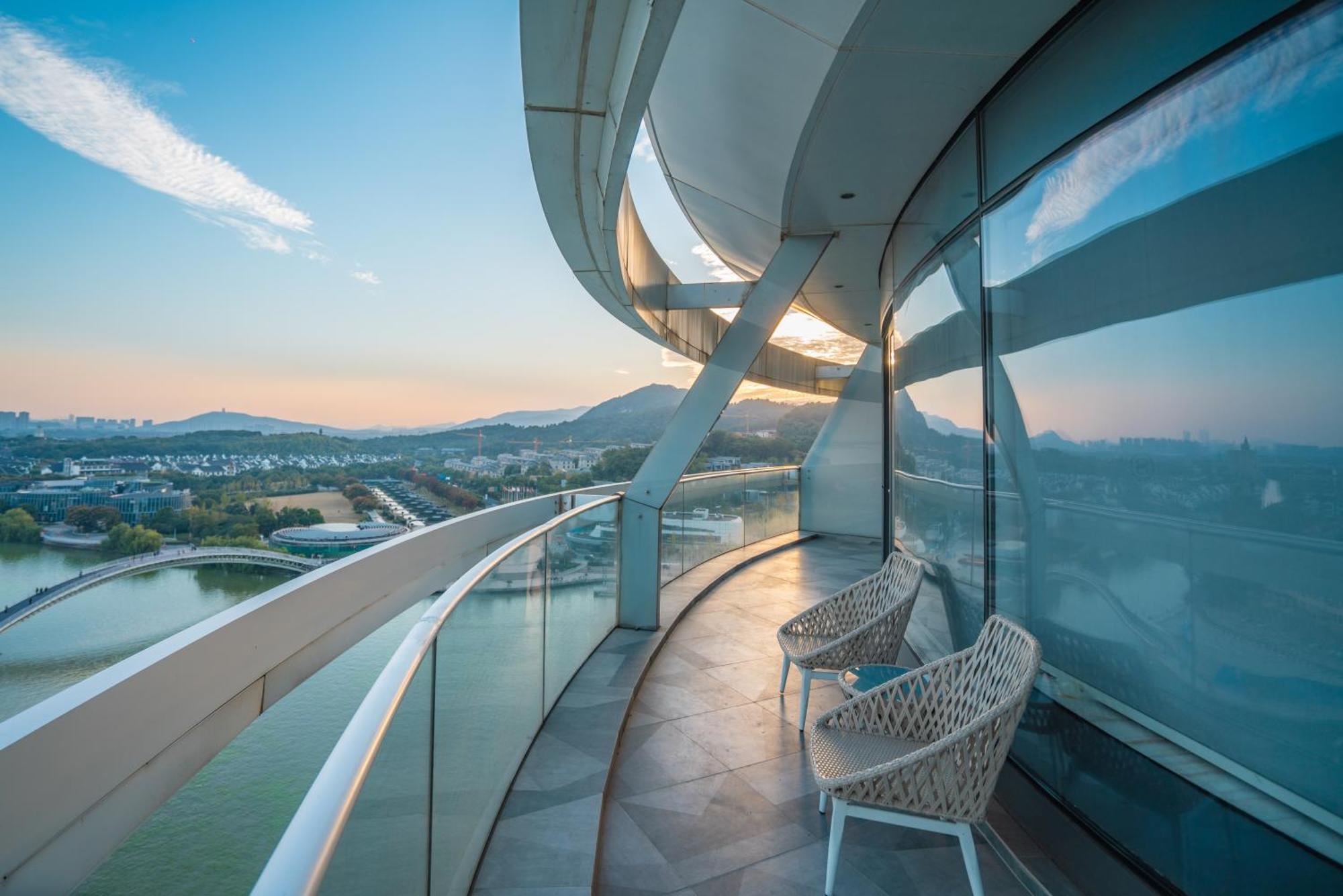 Sheraton Huzhou Taihu Lake Hot Spring Resort & Spa Luaran gambar